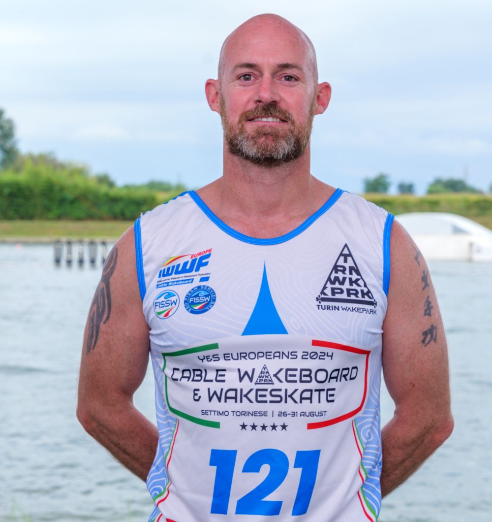 Dale Crossley wins gold at 2024 Euro Youth & Senior Cable Wake Champs - photo Euro Cable Wake 2024