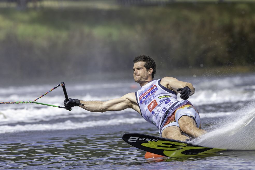 Freddie Winter wins Moomba 2024. Photo Sporting Moments by Shaun